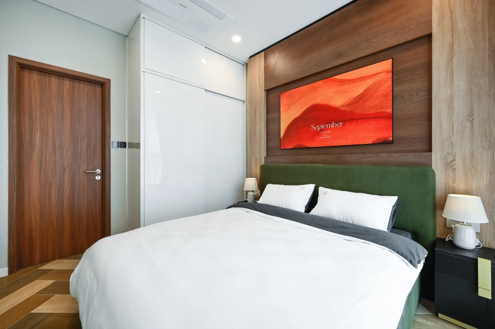 The Metropole – 1 Bedroom — photo 3