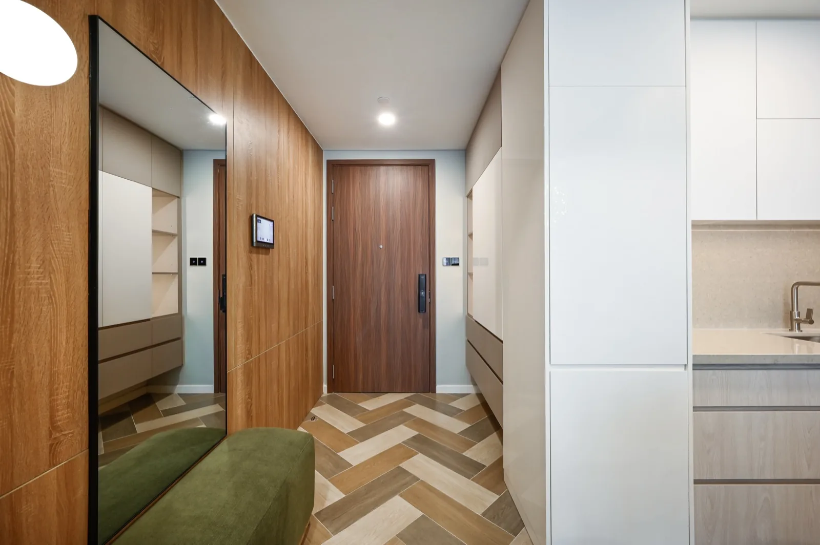 The Metropole – 1 Bedroom — photo 6